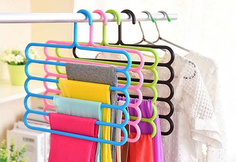 cascading hangers