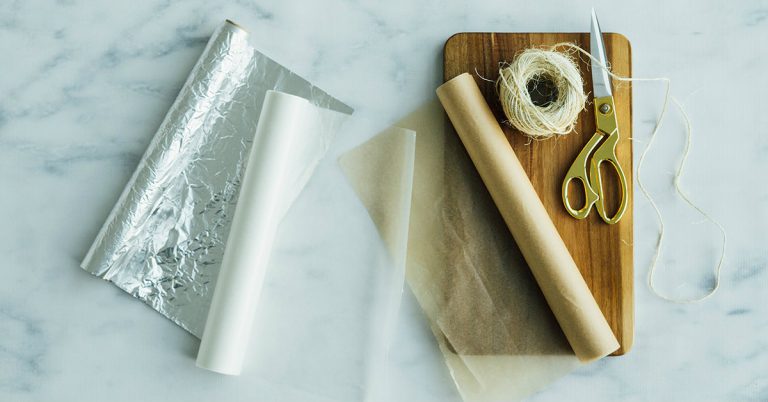 aluminum-foil-vs-parchment-paper-cook-it