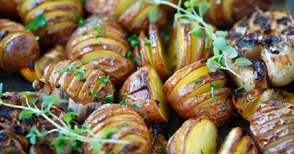 baked potatoes