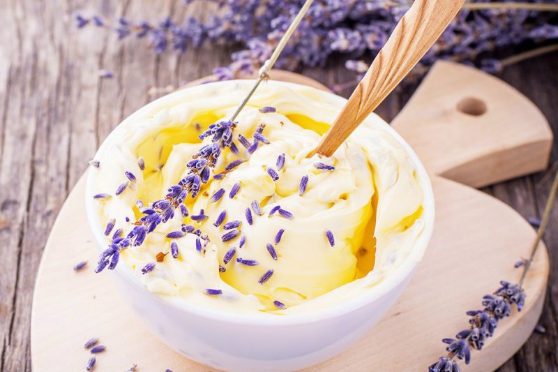 honey with lavender