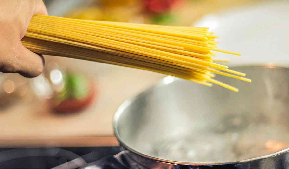 how-to-cook-pasta-al-dente-cook-it