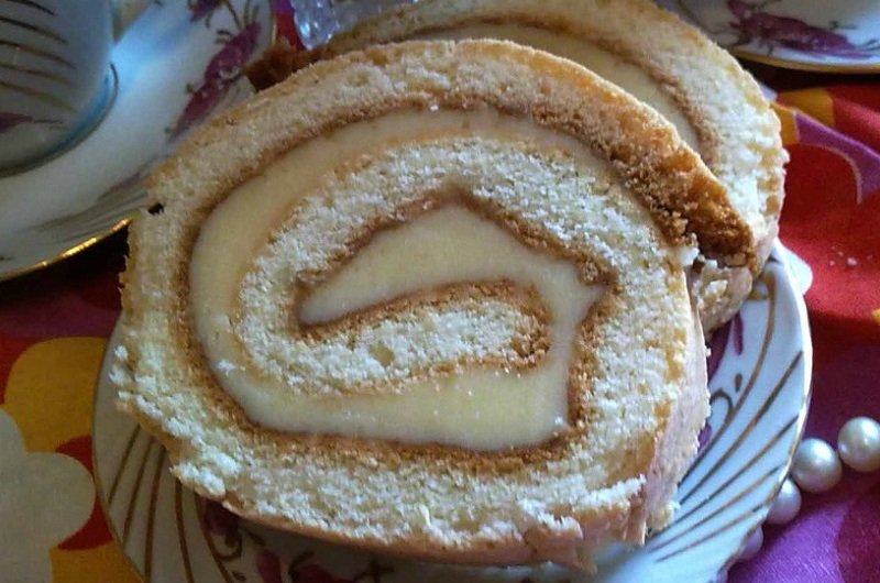 traditional swiss roll