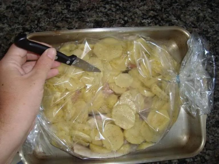How to Use an Oven Bag Cook It