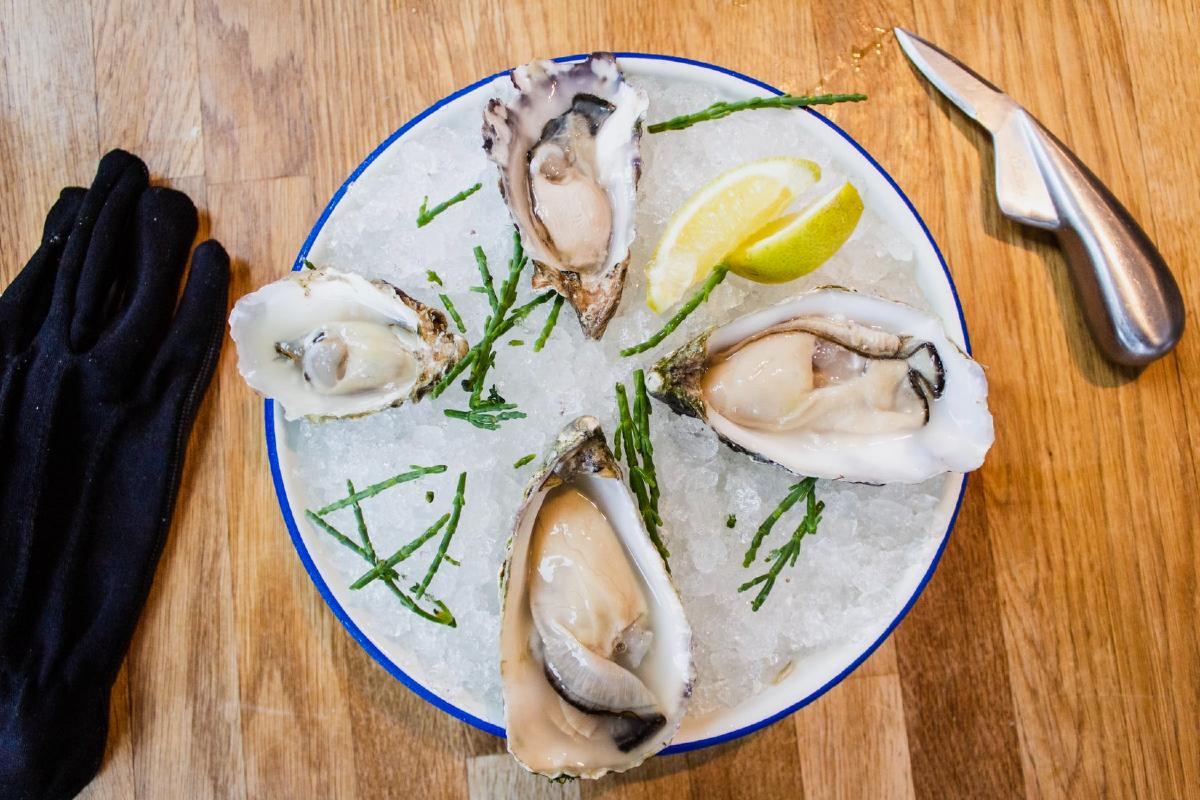 Raw Oysters Are Alive Until You Eat Them Cook It