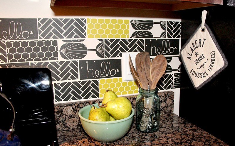 peel and stick tiles