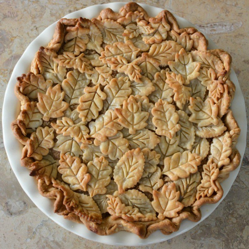 leaf pie crust