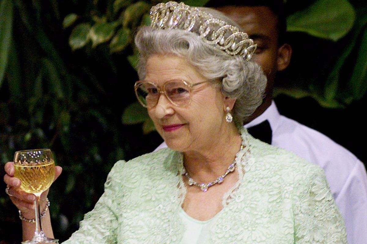 Queen Elizabeth Drinks Four Cocktails Every Day Cook It