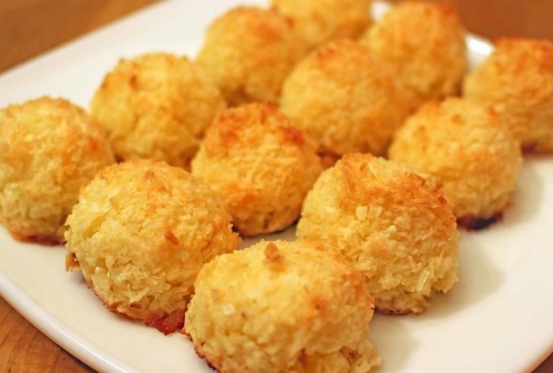 coconut cookies