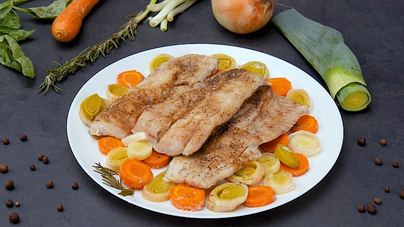 roasted fish with leek and rosemary