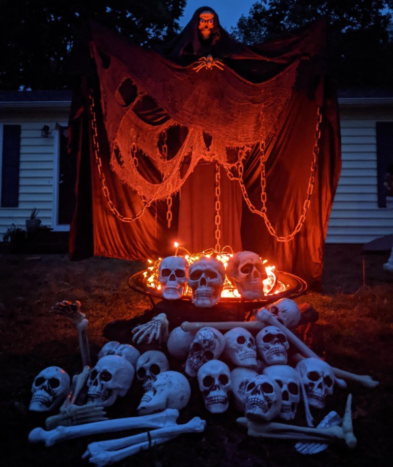 Scary Halloween Decoration Ideas to Up Your Halloween Game – Cook It