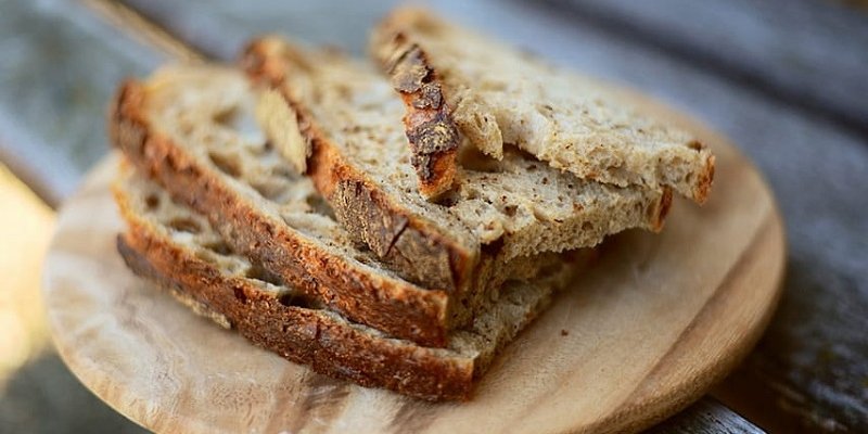 how to make stale bread soft