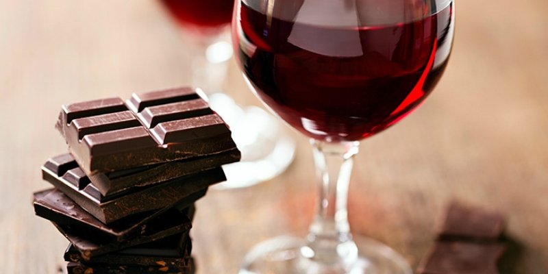bitter chocolate and red wine