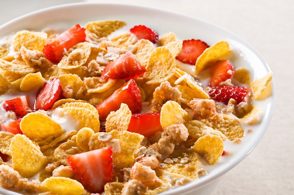 cornflakes with strawberries