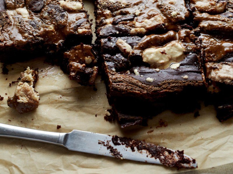 whole-grain halva brownies