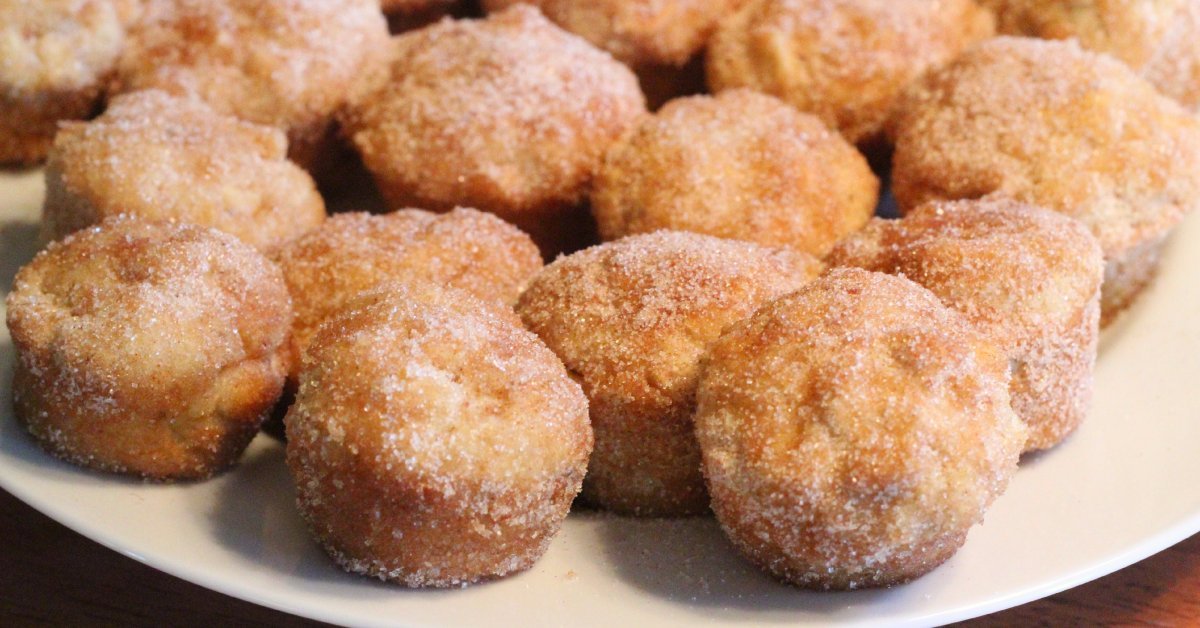 Apple Doughnut Holes