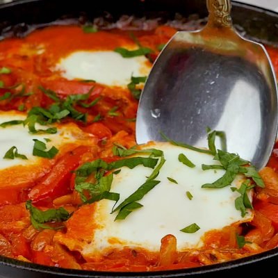 baked beans and eggs breakfast