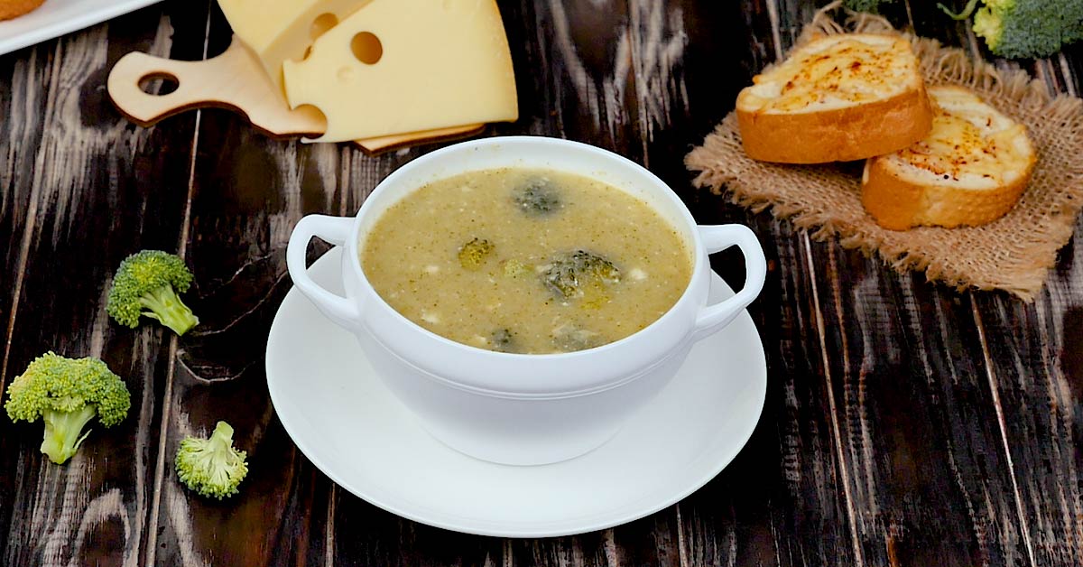 Broccoli Cheddar Soup With Cheesy Croutons
