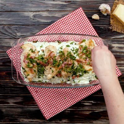 chicken Alfredo lasagna