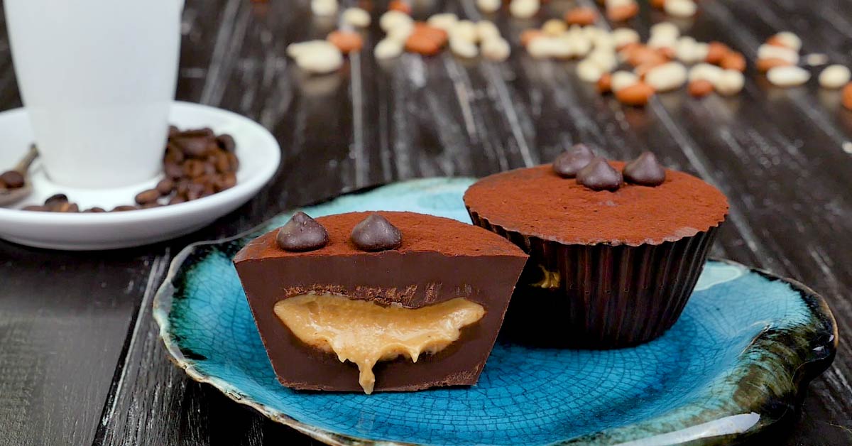 Stuffed Chocolate Cups With Peanut Butter