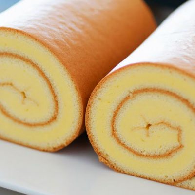 egg yolk sponge cake