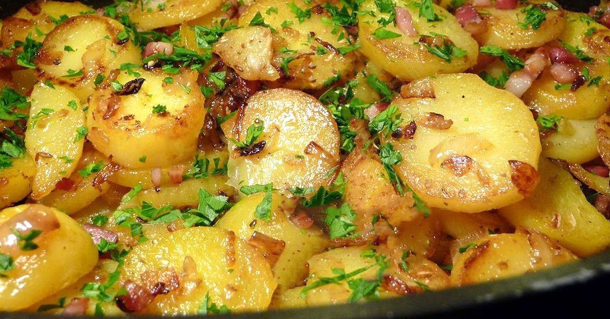 German-Style Fried Potatoes With Bacon