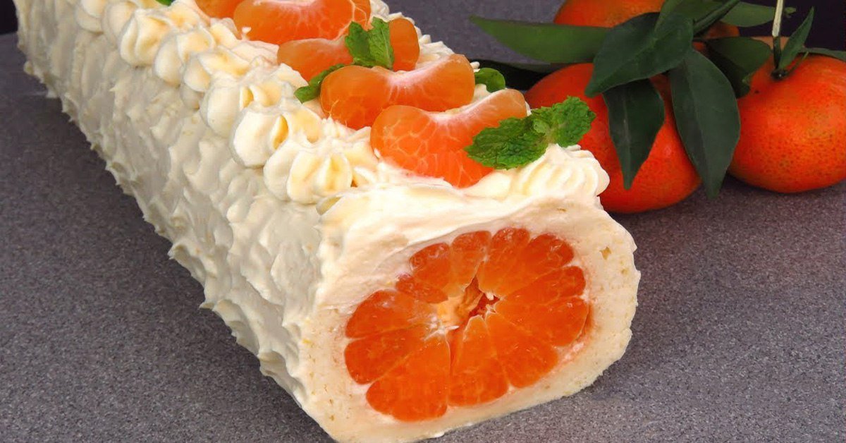 Holiday Roll With Tangerines