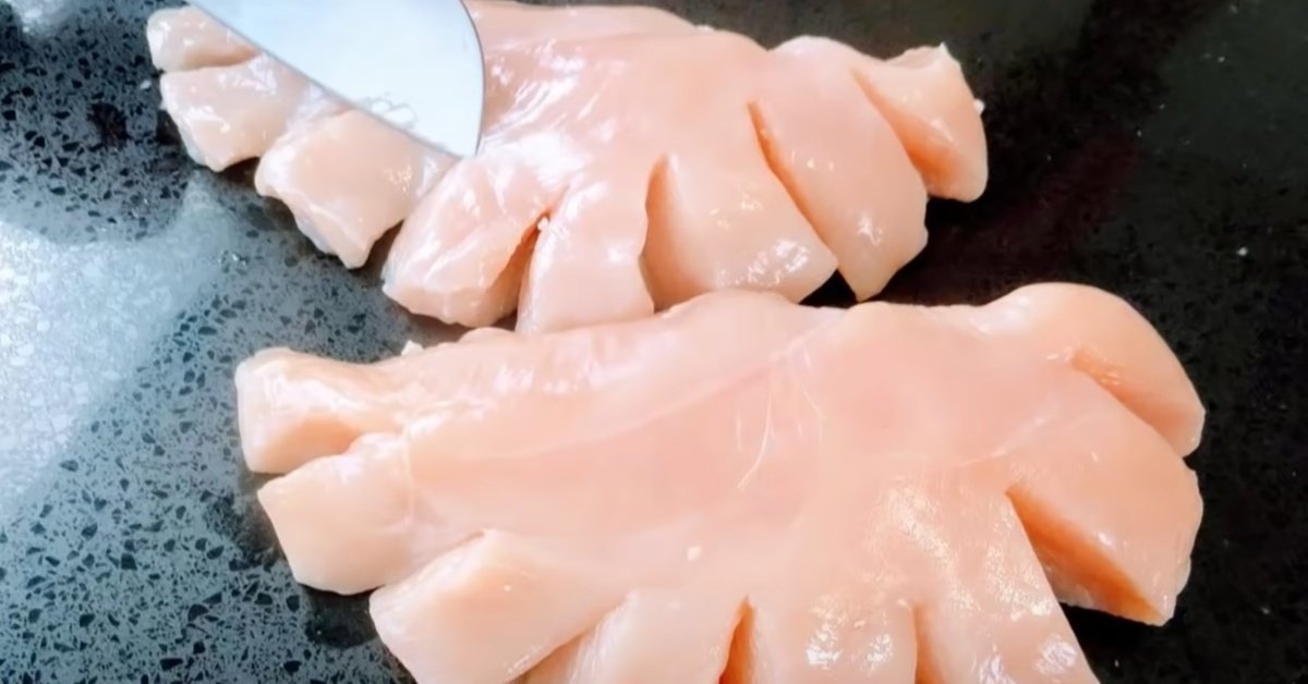 Pan-Fried Juicy Chicken Breasts With Slits