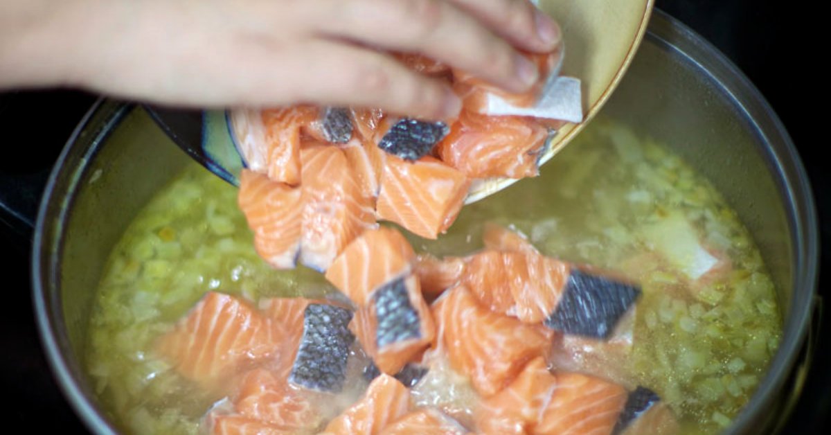 Lohikeitto: Traditional Finnish Salmon Soup