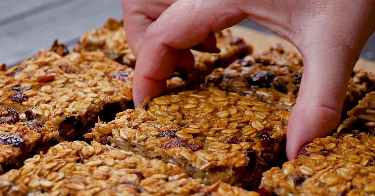 Oatmeal Breakfast Bars Recipe As Tasty As They Are Healthy – Cook It