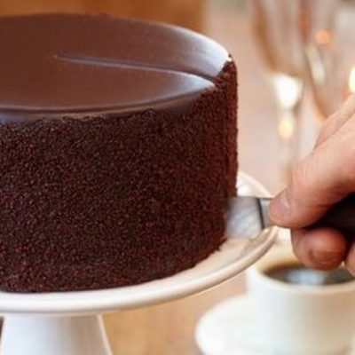 old-fashioned chocolate cake