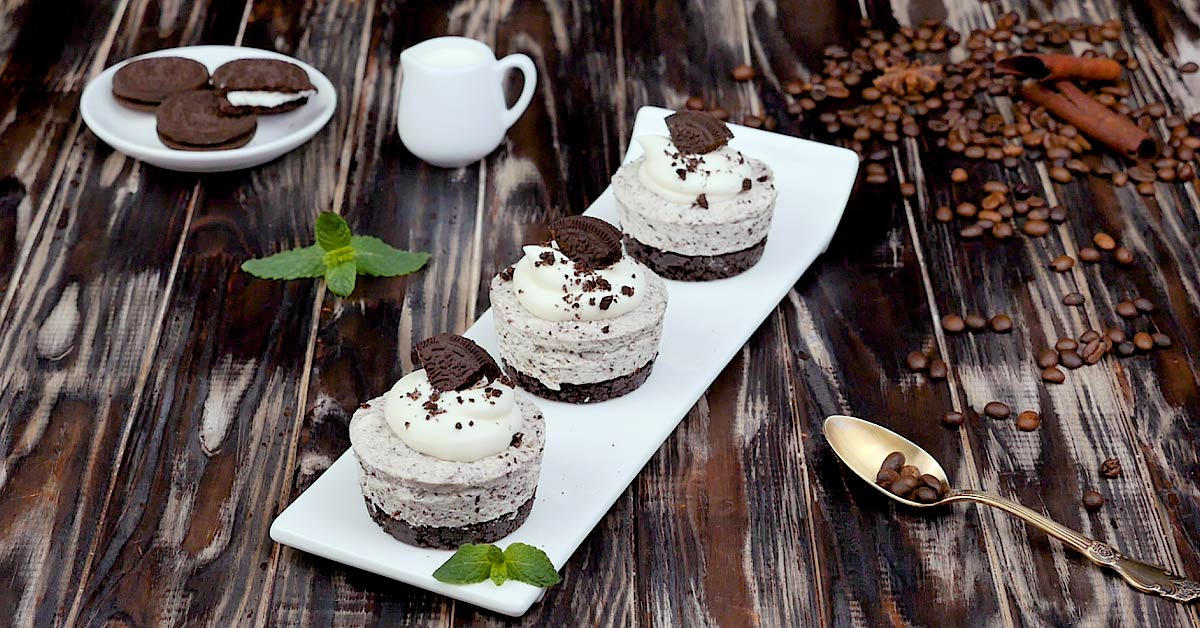 Oreo Mini Cheesecakes