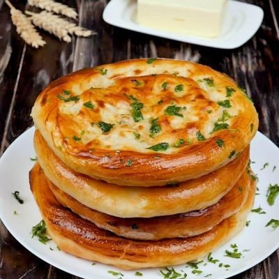 oven-baked flatbread with spicy meat filling
