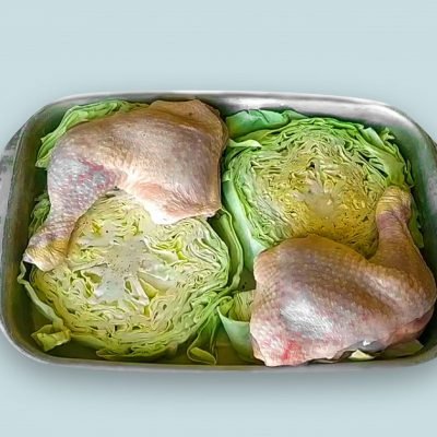 oven-roasted chicken with cabbage