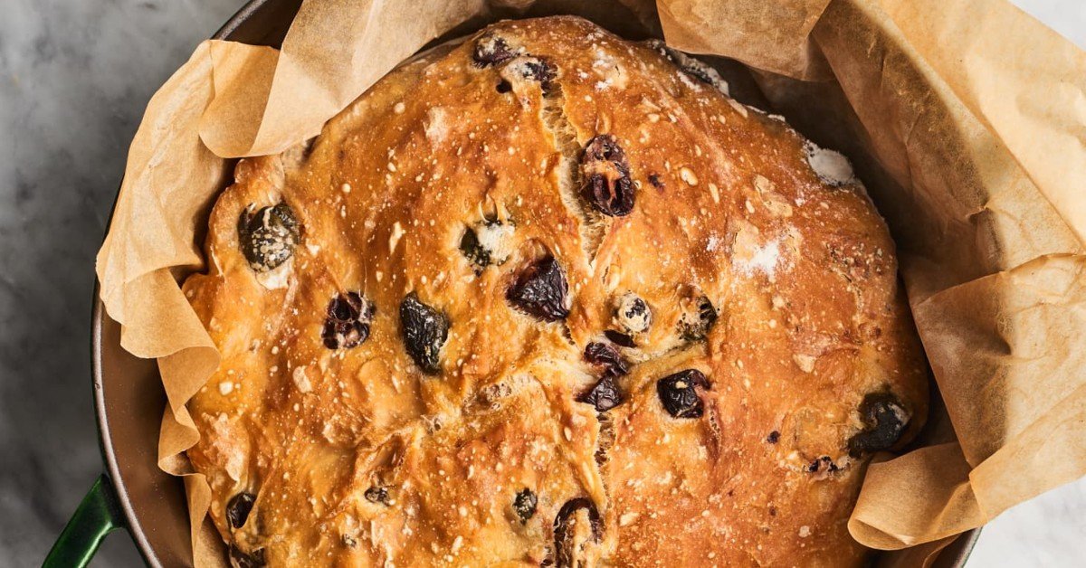 Rosemary Olive No-Knead Bread